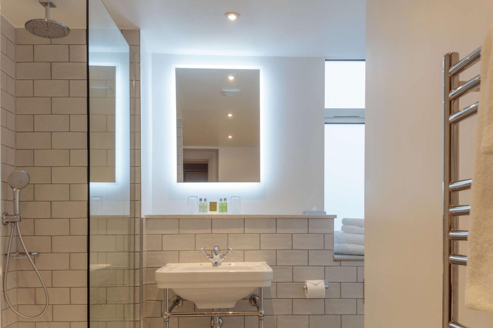 Doubletree By Hilton Harrogate Majestic Hotel & Spa מראה חיצוני תמונה