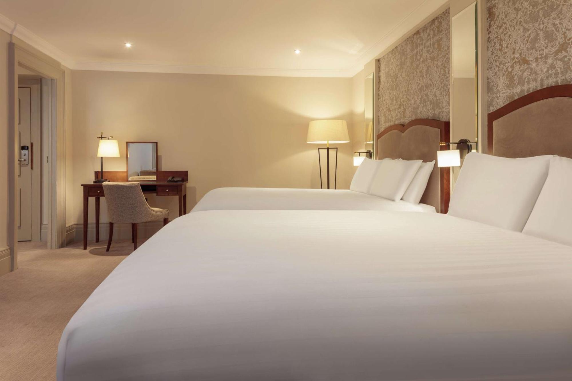 Doubletree By Hilton Harrogate Majestic Hotel & Spa מראה חיצוני תמונה