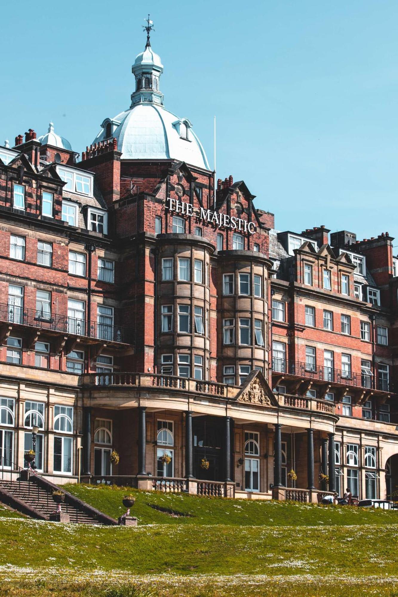 Doubletree By Hilton Harrogate Majestic Hotel & Spa מראה חיצוני תמונה